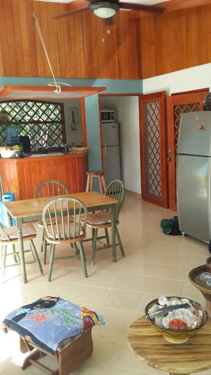 Los Delfines Lodge Puerto Viejo de Talamanca Pokoj fotografie